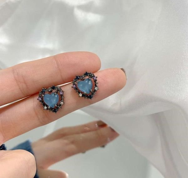 Boucles d'oreilles à tige en zircon bleu bébé, cadre noir, belle et élégante, couleur contrastée, Clip d'oreille en forme de cœur, bijoux, vente en gros, 2022