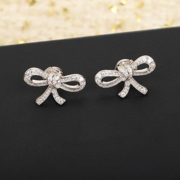Boucles d'oreilles à tige 2023 Marque Pure 925 Sterling Silver Small Bowknot Lucky Full Diamond Round Back Pink Gold Luxury Quality
