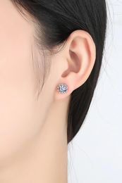 Stud -oorbellen 2023 Classic Fashion Elements Crystal For Women Miniature Crown Shape Shiny Multolor Wedding Fine Jewelry Cadeau