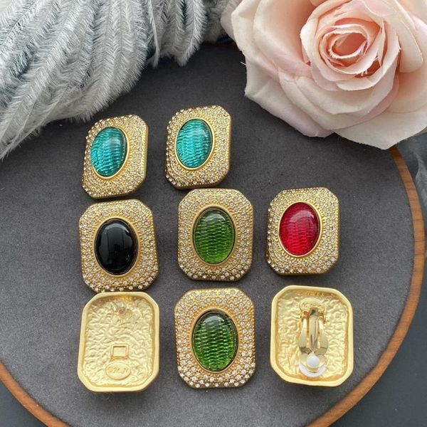 Boucles d'oreilles à tige 2023 moyen ancien Vintage 24 or brillant visage rouge bleu jaune vert pharaon coloré glaçure littéraire rétro oreille