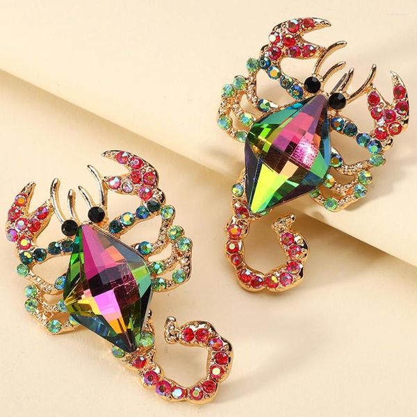 Pendientes de tuerca 2023, Animal Multicolor, escorpión, diseño geométrico de cristal, sentido de lujo, exquisitos accesorios de joyería para fiesta para mujer