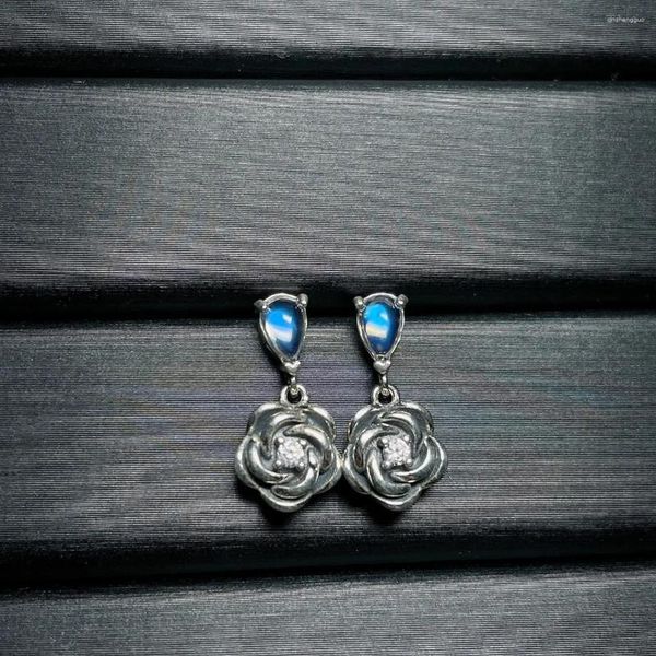 Pendientes de sementales 2023 Venta de S925 Sterling Silver Natural Moonlight Stone Double Flower sin principal optimizado