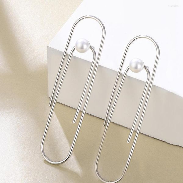 Boucles d'oreilles 2023 Simple Pin Ovale Déclaration Élégante Corée Perle Trombone Forme Suspendus Boucle D'oreille Pour Les Femmes Bijoux De Fête