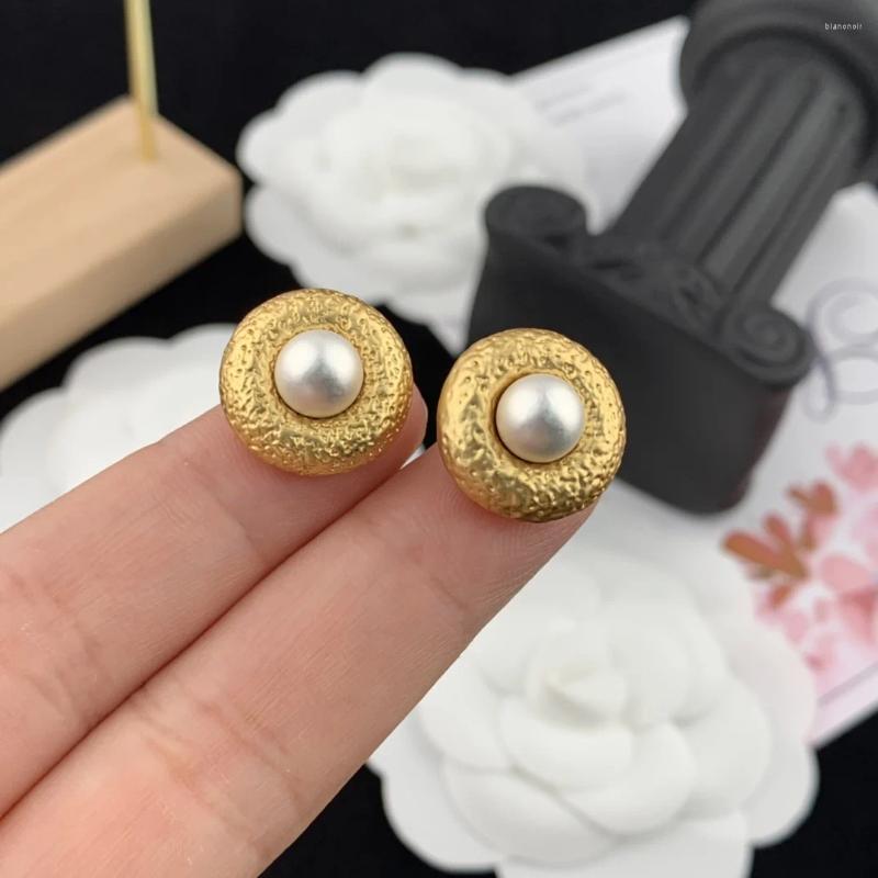 Stud Earrings 2023 Vintage Copper Gold Plated Pearl Inlay Fashion Women's Jewelry
