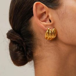 Pendientes de sementales 2024 18K Goldio liso liso con forma de plátano en forma de plátano mínimo mínimo de metal de metal gota de acero inoxidable joyas para mujeres