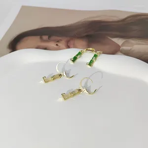 Boucles d'oreilles 2024 Design Pendentif en forme de bambou Or Vert Couleur Opales Pierre Accessoires de luxe pour femmes pour bijoux de mode coréenne