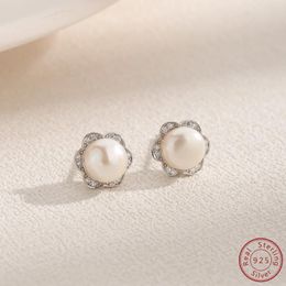 Stud Earrings 2024 Fashion Women's Sieraden 925 Sterling Silver Simplicity Veelzijdig Pearl Zircon als een uniek cadeau voor haar
