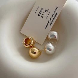 Stud Oorbellen 2024 Goud Zilver Kleur Matte Metalen Bal Voor Vrouwen Eenvoudige Kleine Leuke Mode Feestsieraden