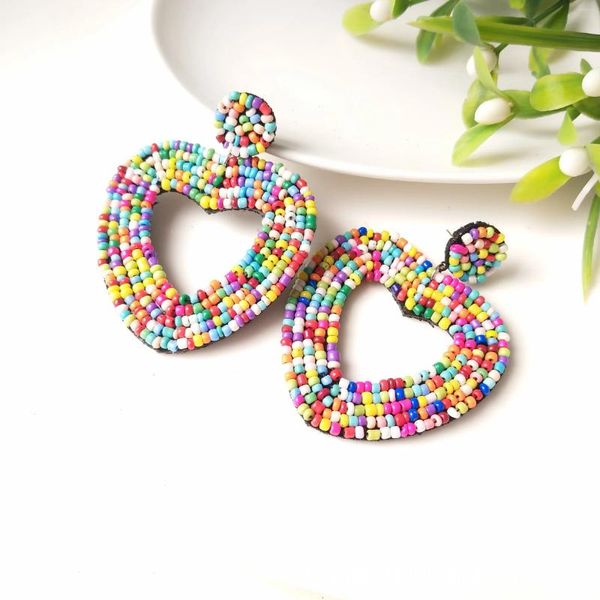 Pendientes de sementales 2024 Multicolor Pave Beads Handmade Hollow Out Big Heart Presing for Women