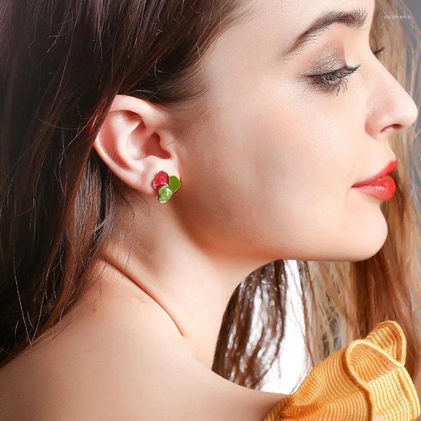 Pendientes de tuerca con diseño de aguja de plata 925, tres corazones para mujer, joyería de boda llamativa de corazón rojo y verde