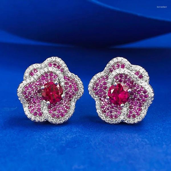 Boucles d'oreilles en argent 925 Pigeon sang rouge rond plein diamant classique incrusté de pierre de Zircon femme tempérament noble et élégant W