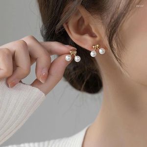 Pendientes de tuerca de Plata de Ley 925 con perlas de cereza doradas, elegantes geométricos para mujer y niña, joyería de regalo, venta al por mayor