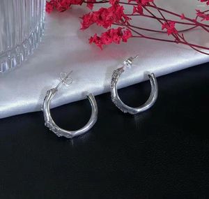 Boucles d'oreilles à tige en argent sterling 925 haut de gamme Vintage style balinais motif fait à la main conception de la vigne à la mode