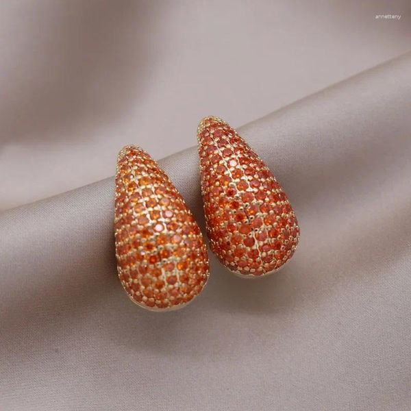 Boucles d'oreilles à clous pour femmes, bijoux à la mode, plaqué or 16 carats, luxe, Zircon noir, goutte, accessoires de fête élégants pour femmes