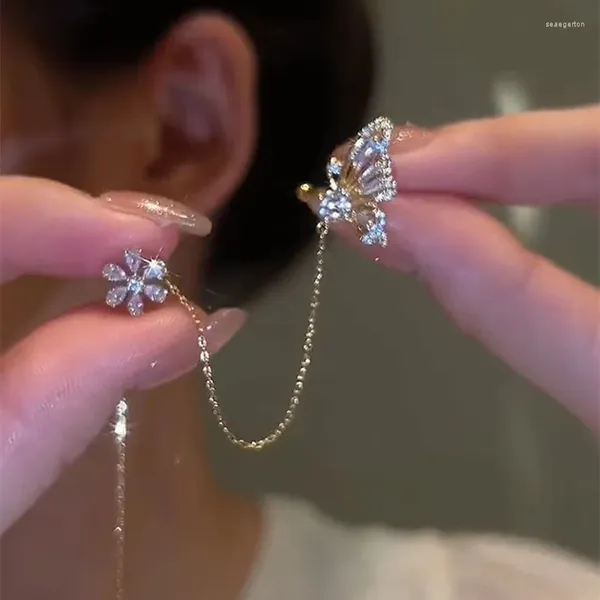 Pendientes de tuerca con Clip para mujer, aretes de mariposa de cristal brillante, cadena de borlas a la moda, joyería de boda