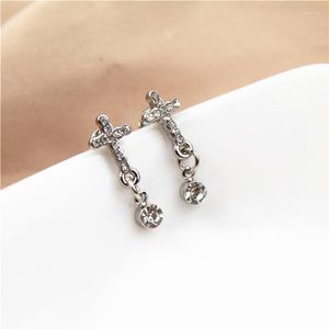 Boucles d'oreilles en alliage couleur argent pour femmes, croix, paillettes, perles de cristal, bijoux Brinco, cadeau de fête, nouvelle collection