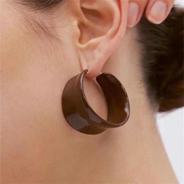 Pendientes de tuerca para mujer, anillo Irregular esmaltado de Chocolate, gota esmaltada, joyería Simple de moda, otoño e invierno