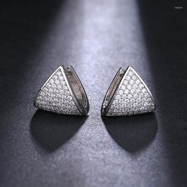 Boucles d'oreilles Be8, petits zircons cubiques pavés en forme de Triangle, Design, bijoux de mariée, fiançailles, vente en gros, AE69