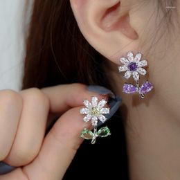 Stud Oorbellen Mooie Paarse Bloem Voor Vrouwen Verharde Gekleurde Zirconia Kleur Prachtige Ooraccessoires Sieraden