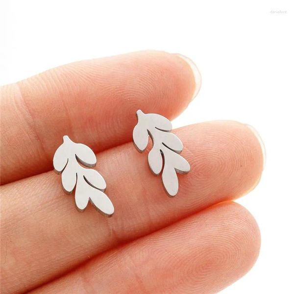 Boucles d'oreilles Bohemia Vintage Leaf en acier inoxydable Femmes Small Feuilles Strads d'oreille Hawaii Bijoux Bijoux Girls Pierc