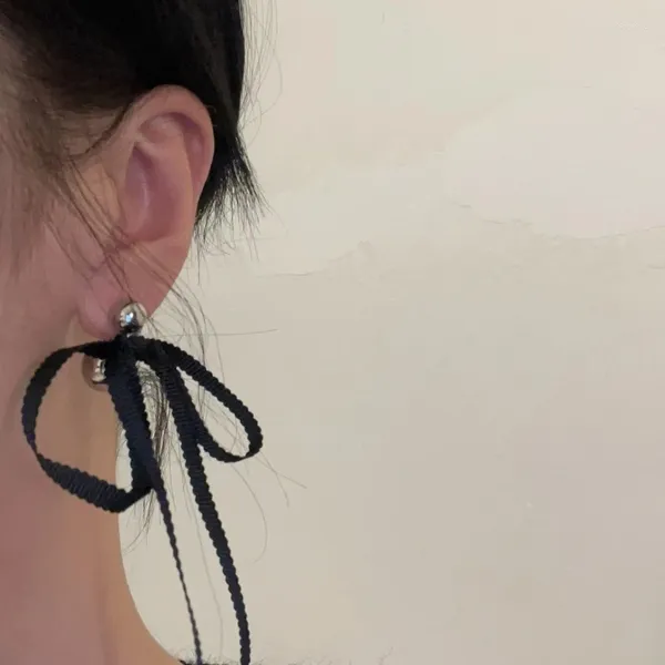 Pendientes de sementales Bow Ribbon Hermoso Bowknots Accesorios de orejas Regalo reflexivo para niña