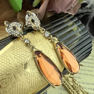 Boucles d'oreilles broche médiévale Vintage ensemble avec grand strass épaule balayage rétro mode en forme de léopard