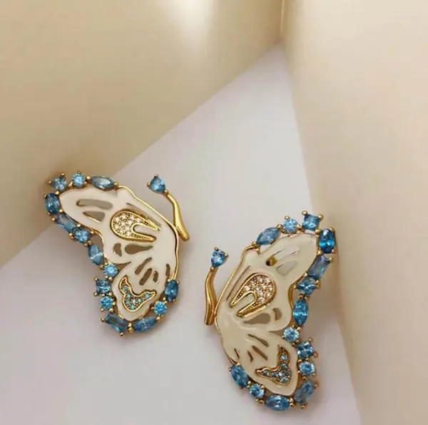 Boucles d'oreilles en forme de coquille de papillon, luxe, mode Banquet, tendance créative, breloque insecte, gemme bleue, délicatement percée