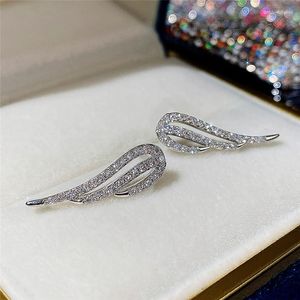 Stud -oorbellen Caoshi Chic Wing voor vrouwen schitteren kleine zirkonia delicate ontwerp oorbruilige accessoires bruid trendy sieraden