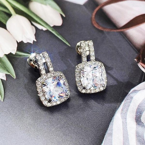 Pendientes de tuerca CAOSHI, Zirconia de cristal brillante para mujer, accesorios de boda elegantes para novia, joyería elegante, artículos al por mayor