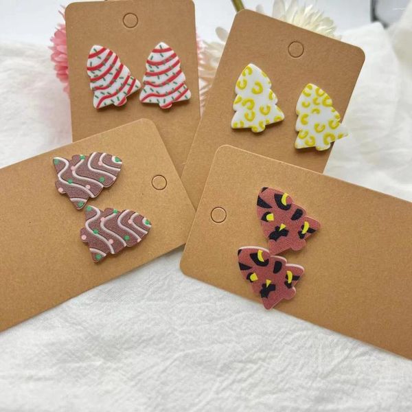 Boucles d'oreilles à tige en acrylique, gâteau d'arbre de noël fait à la main, vacances avec carte cadeau pour femmes et filles