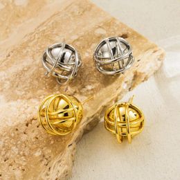 Boucles d'oreilles à étalons Classic Design Brass Hollow Mesh Ball pour les femmes Tendance luxe Femme Bijoux Cadeau