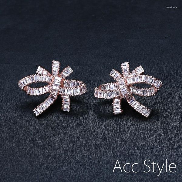 Pendientes de botón Clear White Stone Rose Gold-Color Micro Pave Setting ACC Design For Women JC512043E