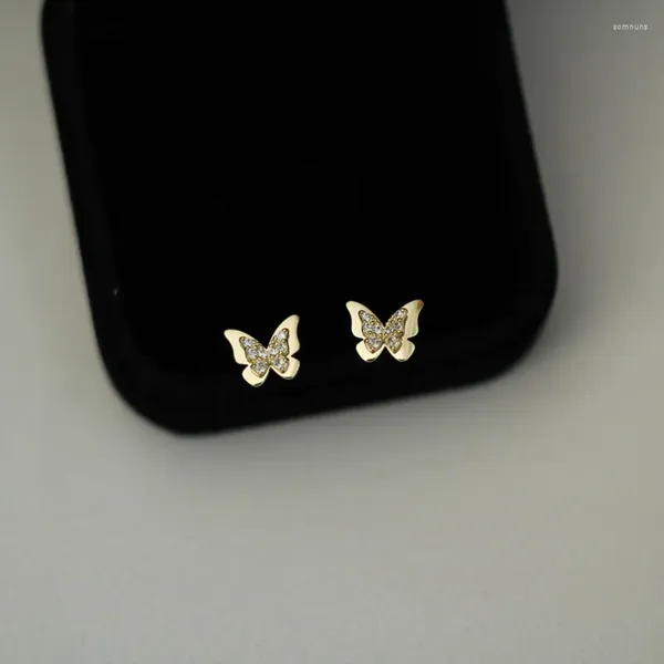 Pendientes de tuerca CMajor 9K oro joyería fina temperamento de moda delicado AU375 forma de mariposa clásico Chic Simple para niñas y mujeres