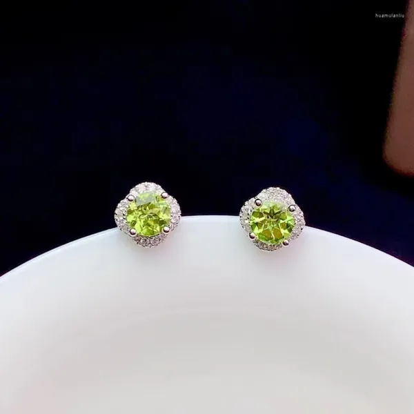 Boucles d'oreilles Colife Jewelry Small Gemstone pour Daiy Wear 5 mm Natural Peridot Silver 925