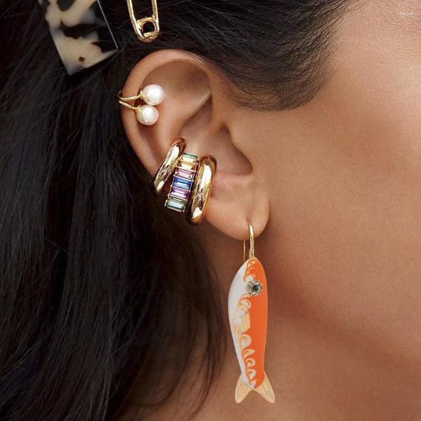 Pendientes de semental Funny Fian Fish Forma Lindo Sparkling for Girls Fashion Women Boutique Lovely Gifts 2023