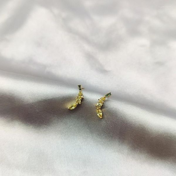 Pendientes de tuerca, bonitos pendientes de plátano para mujer, Piercing de oreja para hombre, colgante de joyería de moda con aguja de plata S925 de circonita dorada