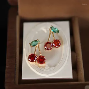 Stud -oorbellen schattig rood zirkoon kersenblad vrouwen piercing sieraden voor mode kristal bengelen feest prom verjaardagshuwelijksgeschenken