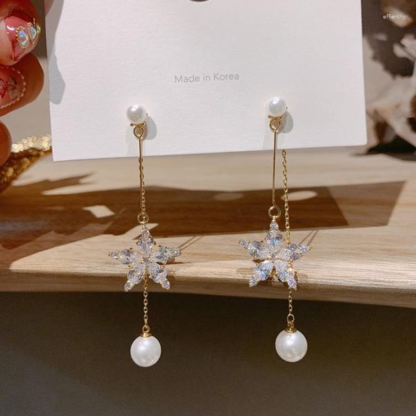 Boucles d'Oreilles Design Plaqué Or 14K Bijoux Délicat Fleur Pour Femmes Élégant Zircon Cubique Longue Perle