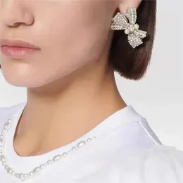 Boucles d'oreilles en strass brillant pour femmes, bijoux à la mode, accessoires de collection quotidiens magnifiques pour filles