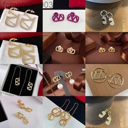 Moules d'oreilles Stud Dring pour femmes New Fashion Luxury Engagement Bijoux Gift Senior Wedding Earring Gold S94C