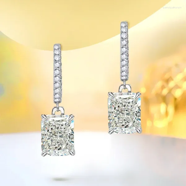 Pendientes Desire rectangulares de plata 925 con incrustaciones de diamantes con alto contenido de carbono y temperamento versátil