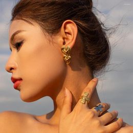 Boucles d'oreilles étalons en acier inoxydable en forme de coeur double 18 carats à or Gern de marteau à carter à demi-3d luxe léger bijoux résistant aux ternisses