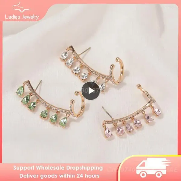 Boucles d'oreilles Clip d'oreille Clip de la mode exquise de zircon élégant pour les femmes Temperrament Crystal Party Gift Korean