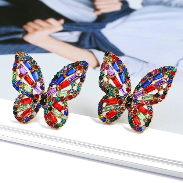 Boucles d'oreilles élégantes mignonnes mignonnes coloré en cristal papillon pour femmes girl tendance luxe qualité mode fête des bijoux accessoires