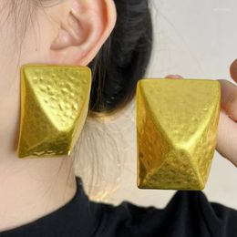 Boucles d'oreilles exagérées Couleur d'or grande taille pour les femmes filles surdimensionnées quadrate géométrique conception de bijoux en métal brillant