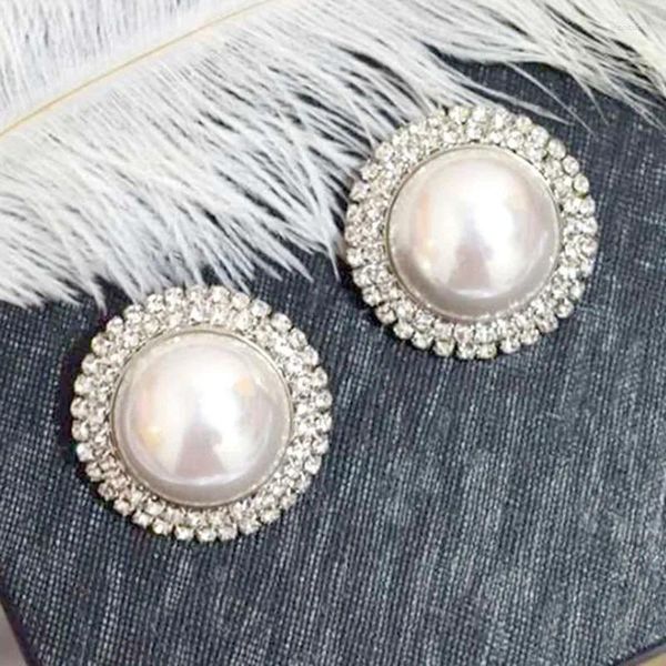 Boucles d'oreilles exagérées Crystal pour femmes pour femmes vintage grandes perles de fête élégante