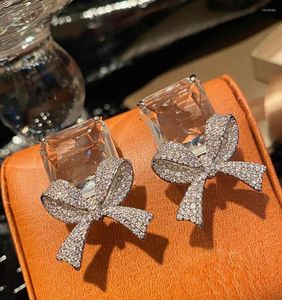 Pendientes de tuerca Hada Alta calidad Transparente Generoso Diamante Arco Cristal Zircon Bowknot Dulce niña Cubos de azúcar Oreja perforada