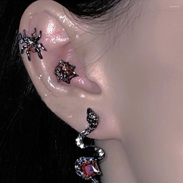 Boucles d'oreilles Stud Fashion Gothic Red Zircon Spider Snake Devil Cobweb pour les femmes exquises en acier inoxydable Studs Cool Party Bijoux