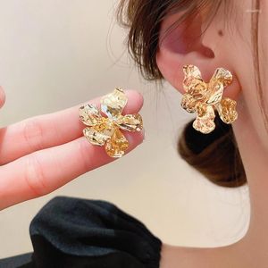 Boucles d'oreilles à la mode fleur de rides irrégulières pour femmes cadeaux de bijoux de la personnalité européenne et américaine