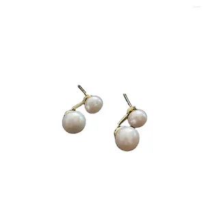 Boucles d'oreilles Mode Mini Conception De Niche Mignonne Exquis Petit Deux Modèles D'usure Simple Polyvalent Doux Perle Goujons Bijoux Accessoires
